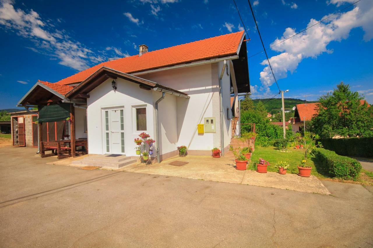 Apartman Katja Rakovica Exterior foto